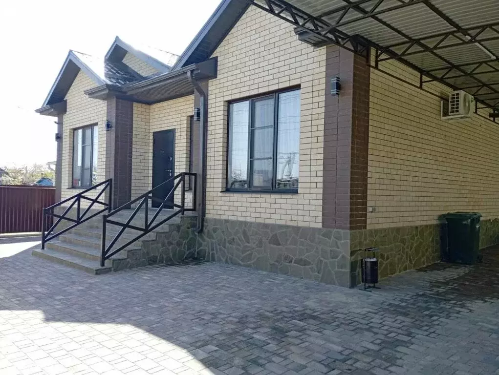 Дом в Михайловск, улица Гагарина (135 м) - Фото 0