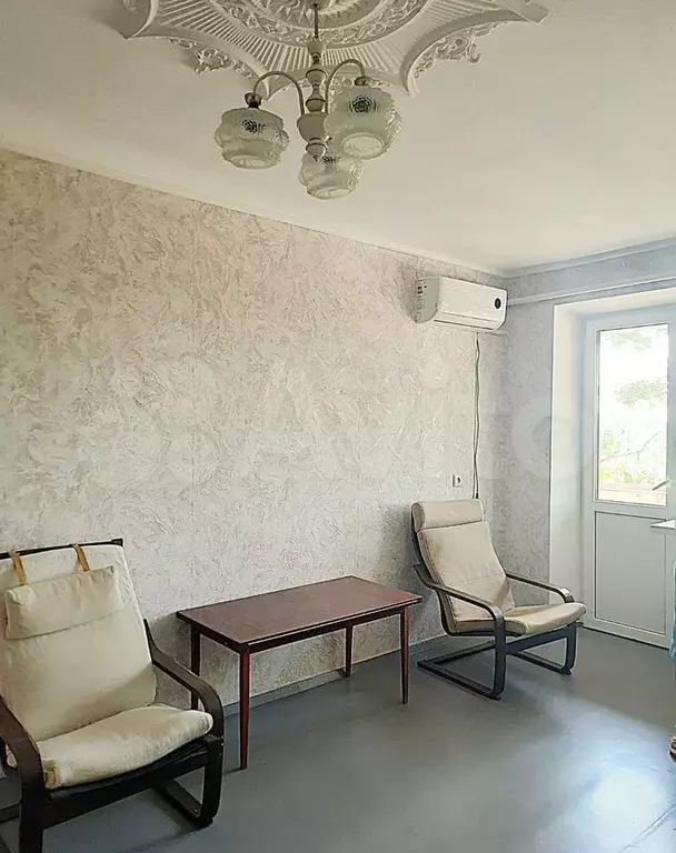 2-к. квартира, 42,1 м, 5/5 эт. - Фото 0