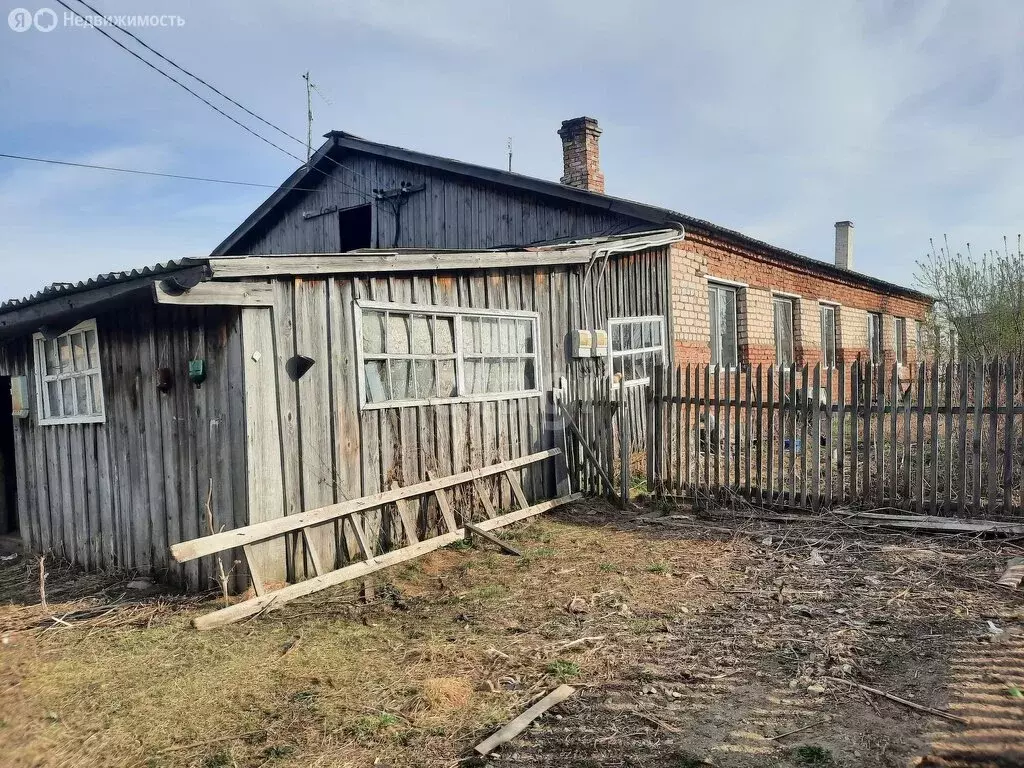 Дом в Свердловская область, Горноуральский городской округ, село ... - Фото 0