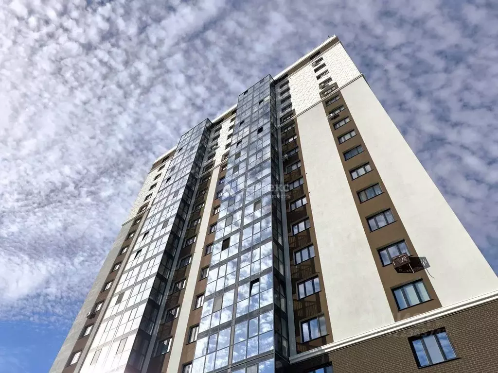 2-к кв. Тюменская область, Тюмень ул. Тальниковая, 5 (53.5 м) - Фото 1