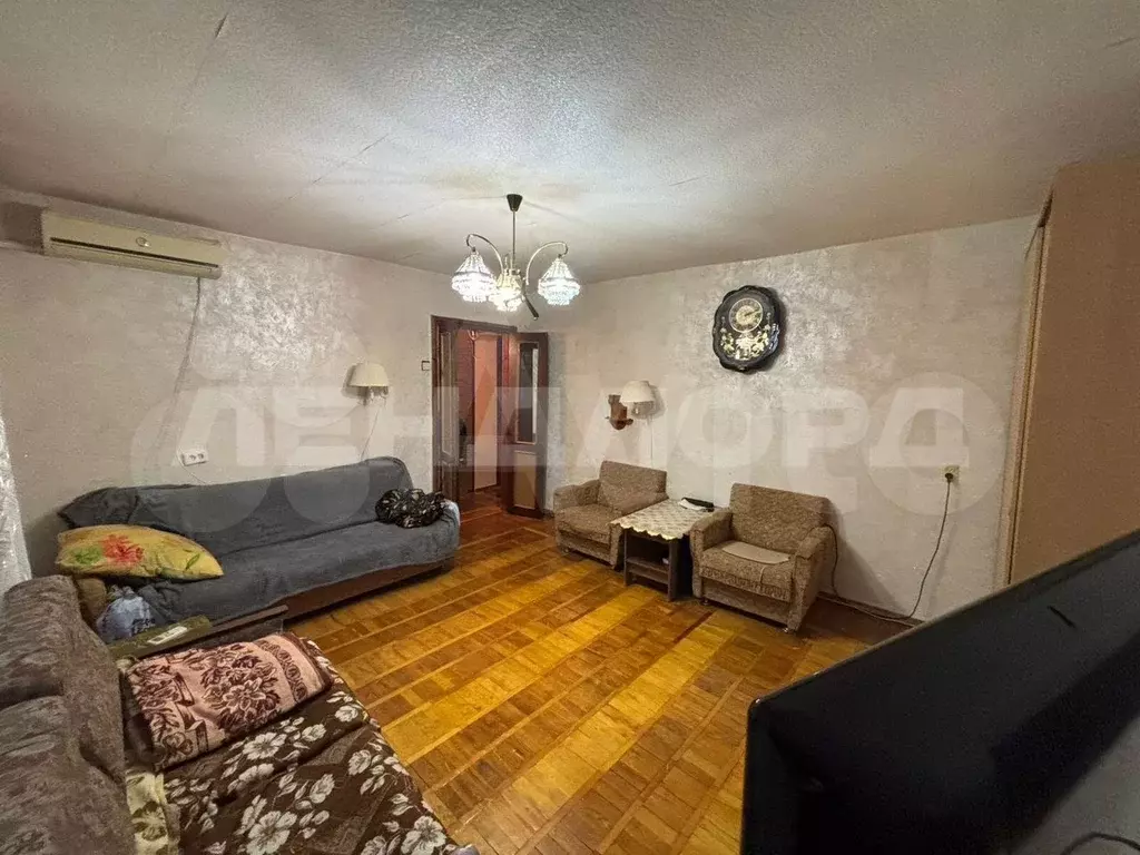 3-к. квартира, 61 м, 1/5 эт. - Фото 1