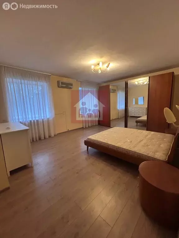 4-комнатная квартира: Пермь, Кировоградская улица, 46 (190 м) - Фото 2