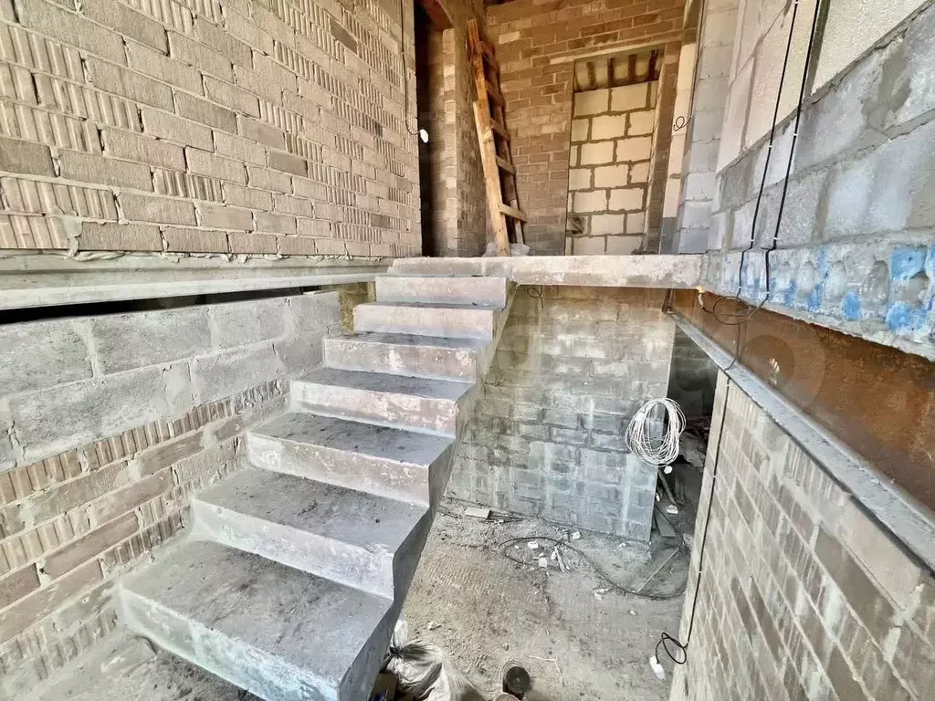 Дом 150 м на участке 8 сот. - Фото 1