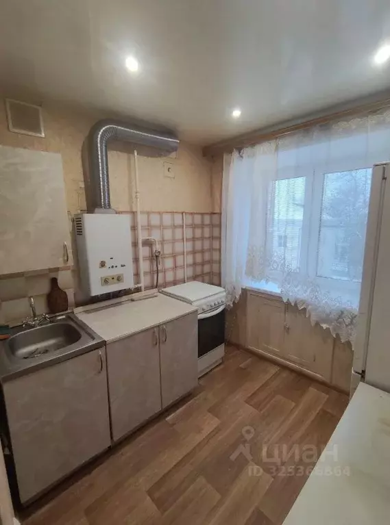 2-к кв. Нижегородская область, Нижний Новгород Кировская ул., 9 (42.0 ... - Фото 1