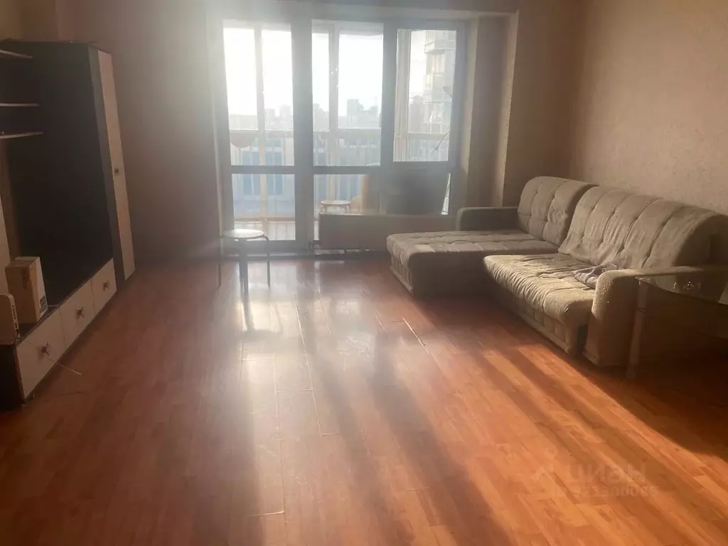 Студия Свердловская область, Екатеринбург ул. Московская, 66 (54.0 м) - Фото 0