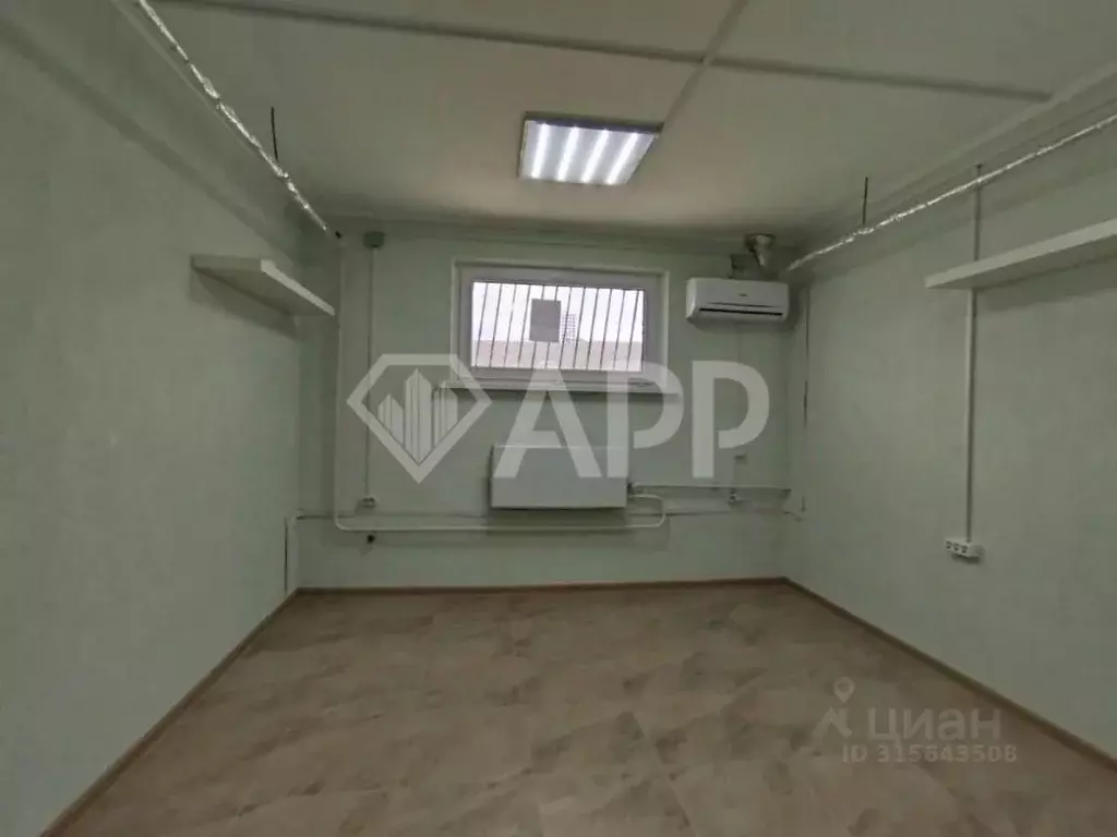 Помещение свободного назначения в Краснодарский край, Новороссийск ул. ... - Фото 0