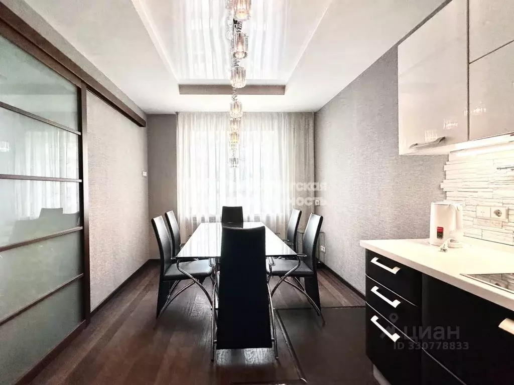 3-к кв. Санкт-Петербург ул. Беринга, 27к2 (88.5 м) - Фото 1