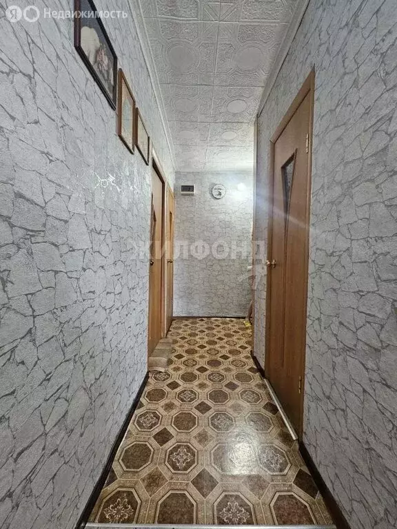1-комнатная квартира: Кызыл, улица Кочетова, 99 (31.7 м) - Фото 0