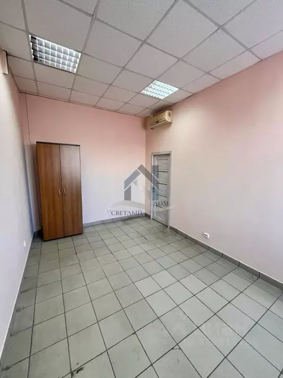 Офис в Алтайский край, Барнаул ул. Льва Толстого, 16/19А (17 м) - Фото 0