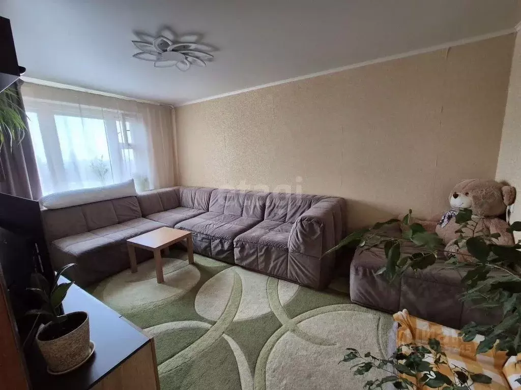3-к кв. Курская область, Курск просп. Хрущева, 16 (76.8 м) - Фото 0
