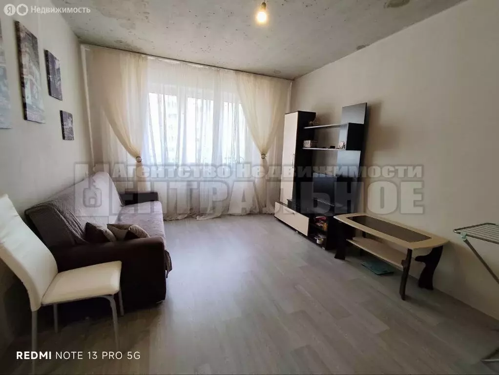 1-комнатная квартира: Смоленск, улица Авиаторов, 5А (36 м) - Фото 1