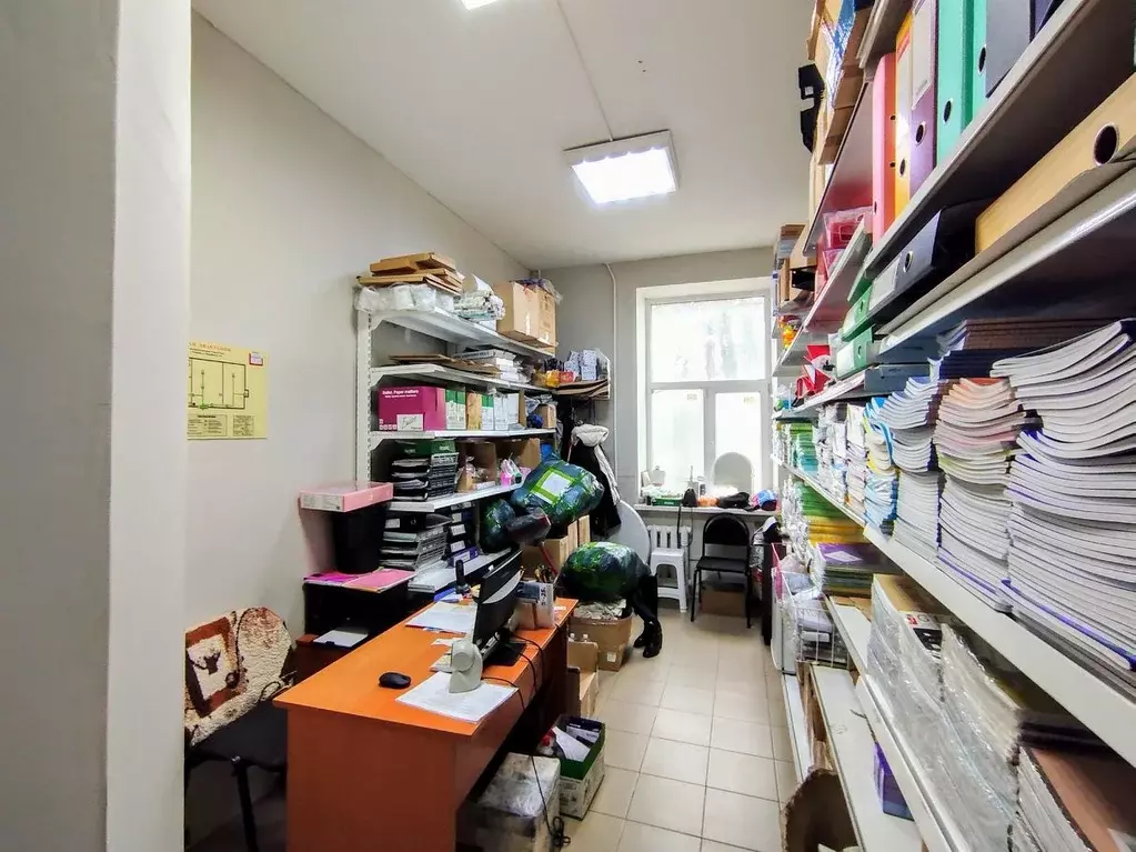 Помещение свободного назначения в Краснодарский край, Тихорецк ул. ... - Фото 2