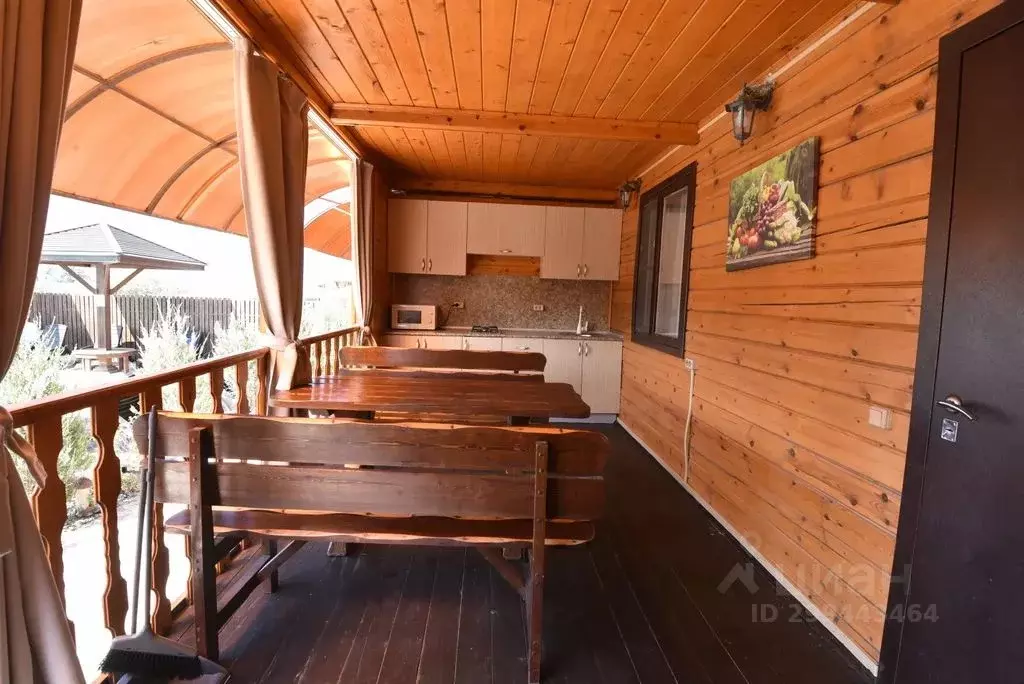 Дом в Краснодарский край, Темрюкский район, Голубицкое с/пос, ... - Фото 2