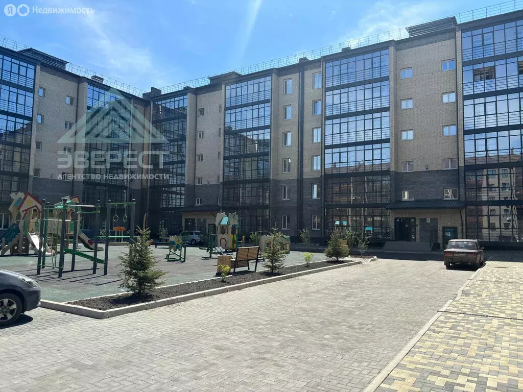 2-комнатная квартира: Абакан, улица Авиаторов, 1Г (63 м) - Фото 1