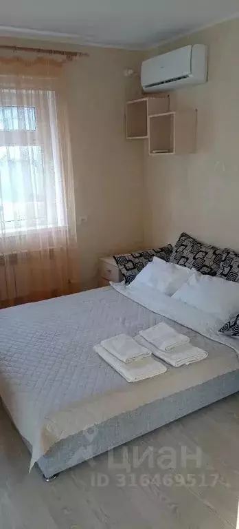 Дом в Краснодарский край, Новороссийск ул. Исаева, 78 (18 м) - Фото 0