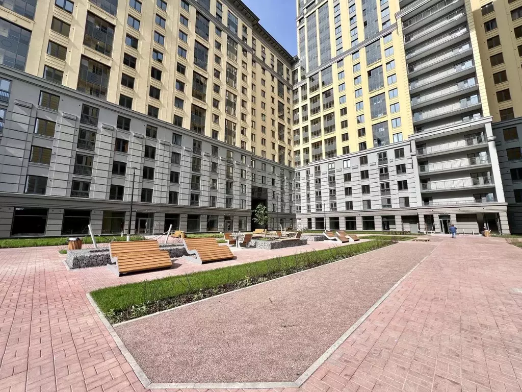 2-к кв. Санкт-Петербург ул. Дыбенко, 3 (67.6 м) - Фото 1