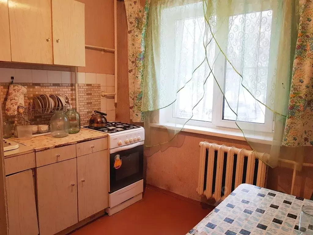 2-к кв. Омская область, Омск ул. Химиков, 63 (42.0 м) - Фото 0