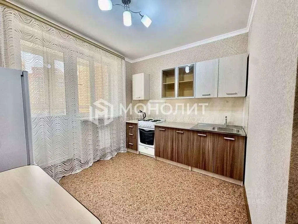 1-к кв. Белгородская область, Старый Оскол Космос мкр, 9А (40.0 м) - Фото 1