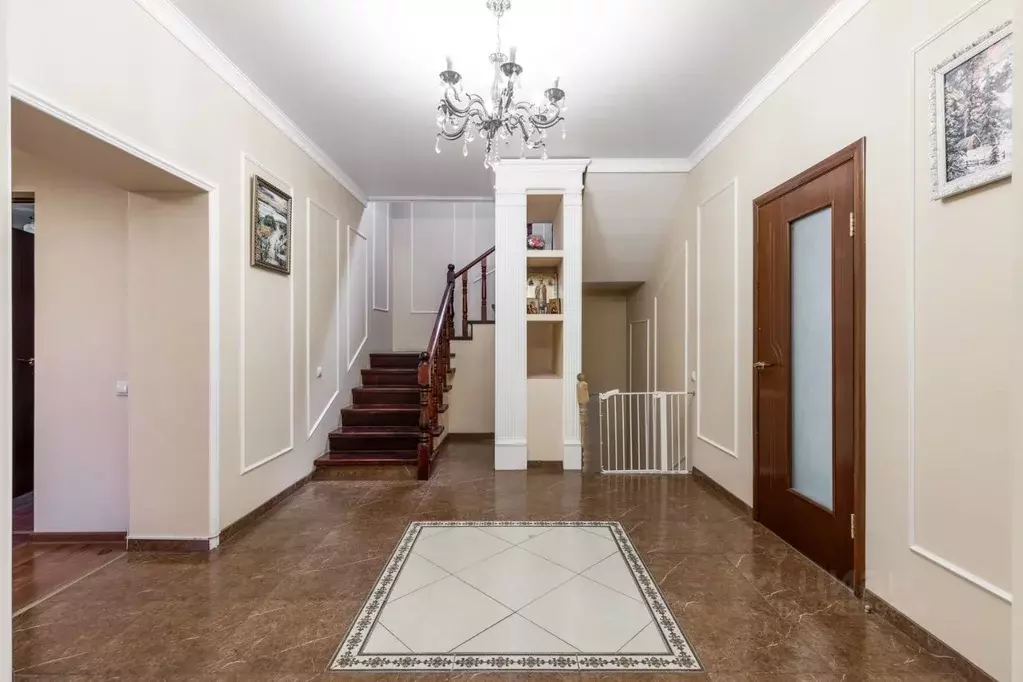 Коттедж в Москва д. Уварово, ул. Речная (480 м) - Фото 1