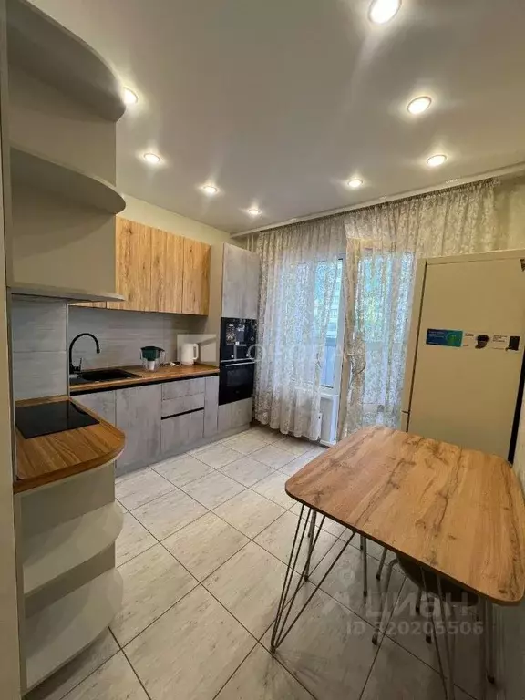 2-к кв. Новосибирская область, Новосибирск ул. Адриена Лежена, 36 ... - Фото 0