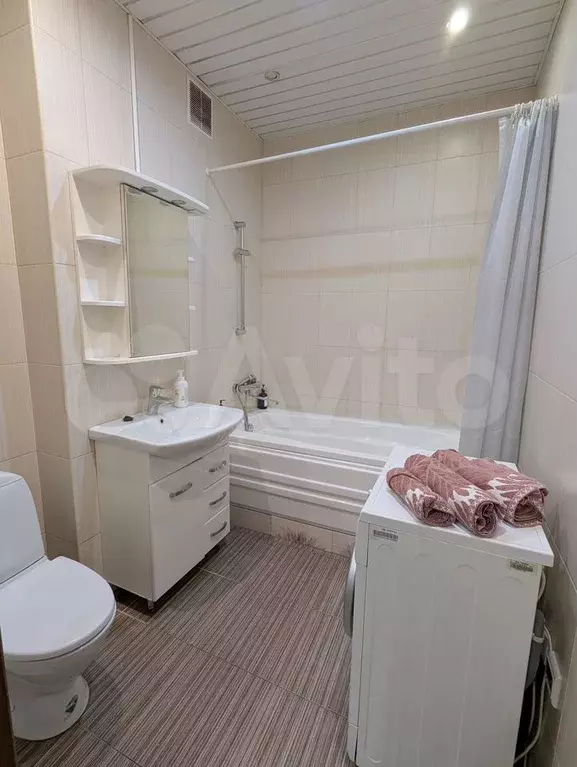 1-к. квартира, 42 м, 3/13 эт. - Фото 0