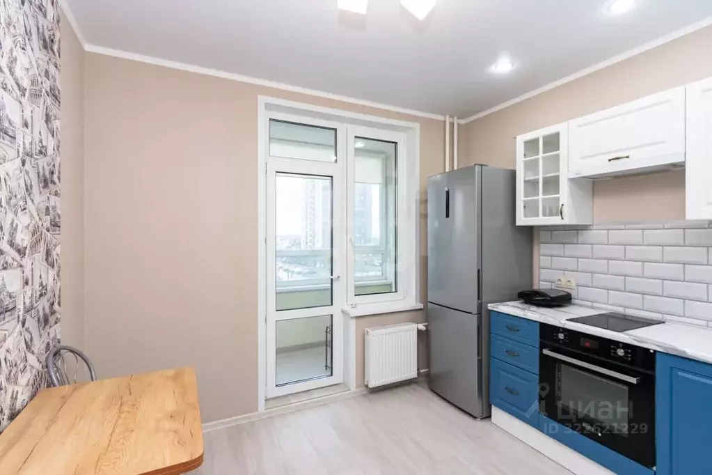 1-к кв. Тюменская область, Тюмень ул. Фармана Салманова, 26 (34.8 м) - Фото 1