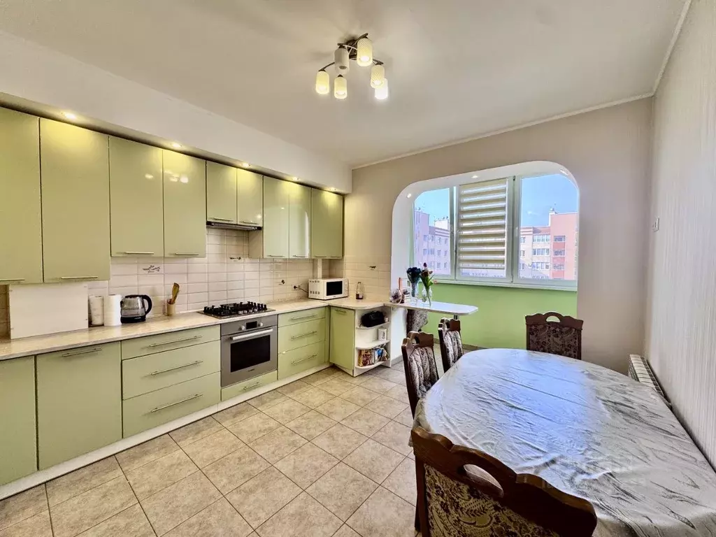 3-к кв. Калининградская область, Калининград ул. Виктора Денисова, 12 ... - Фото 2