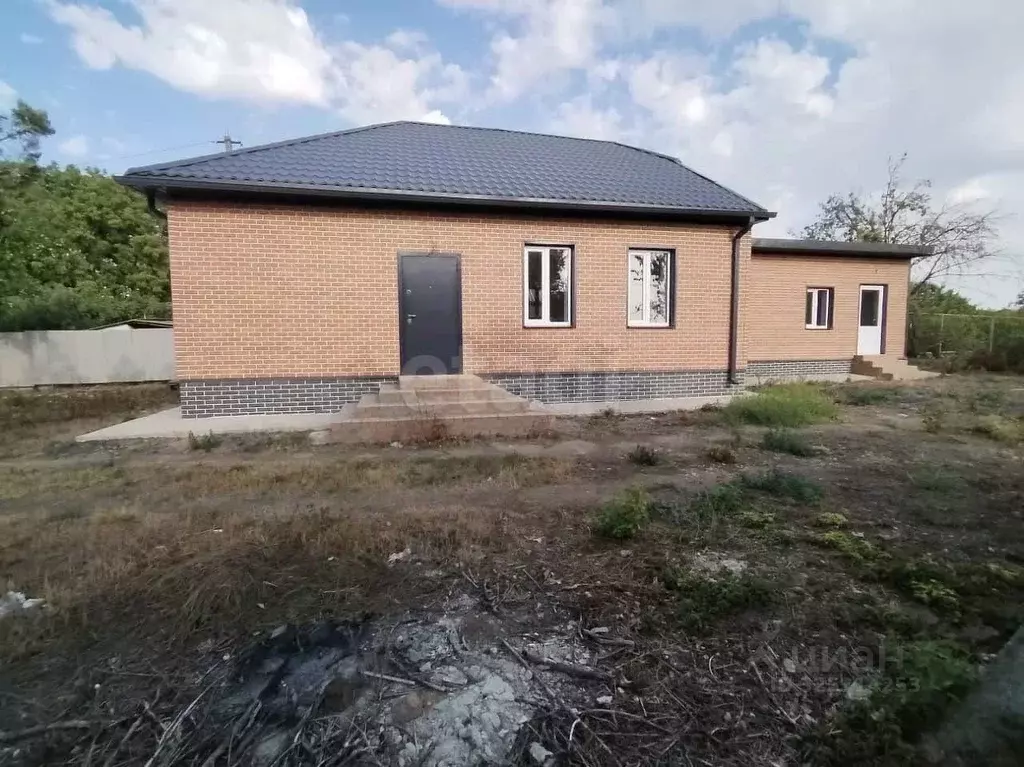 Дом в Ростовская область, Неклиновский район, с. Николаевка ... - Фото 1