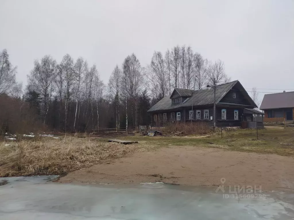 Дом в Тверская область, Осташковский муниципальный округ, д. Подгорье ... - Фото 1