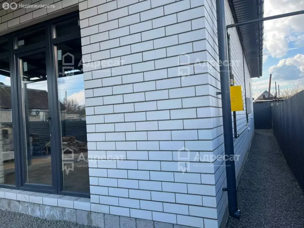 Дом в Волгоград, улица Панина (130 м) - Фото 1