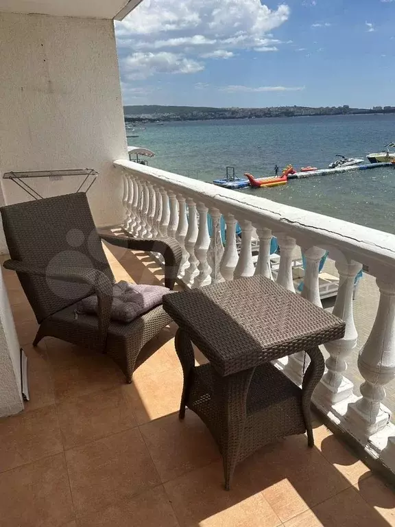 Комната 50 м в 2-к., 2/2 эт. - Фото 0