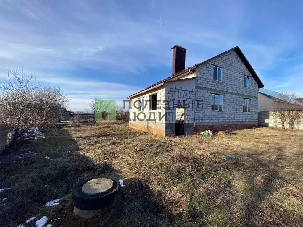 Дом в Белгородская область, Белгородский район, Крутологское с/пос, с. ... - Фото 1