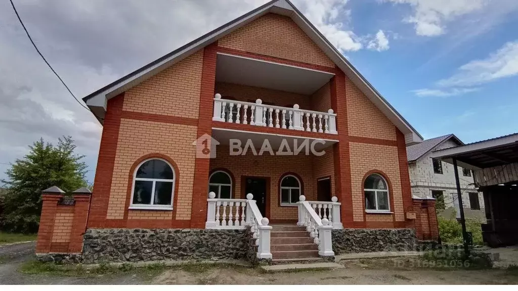 Дом в Пензенская область, Бессоновский район, с. Чемодановка ... - Фото 0