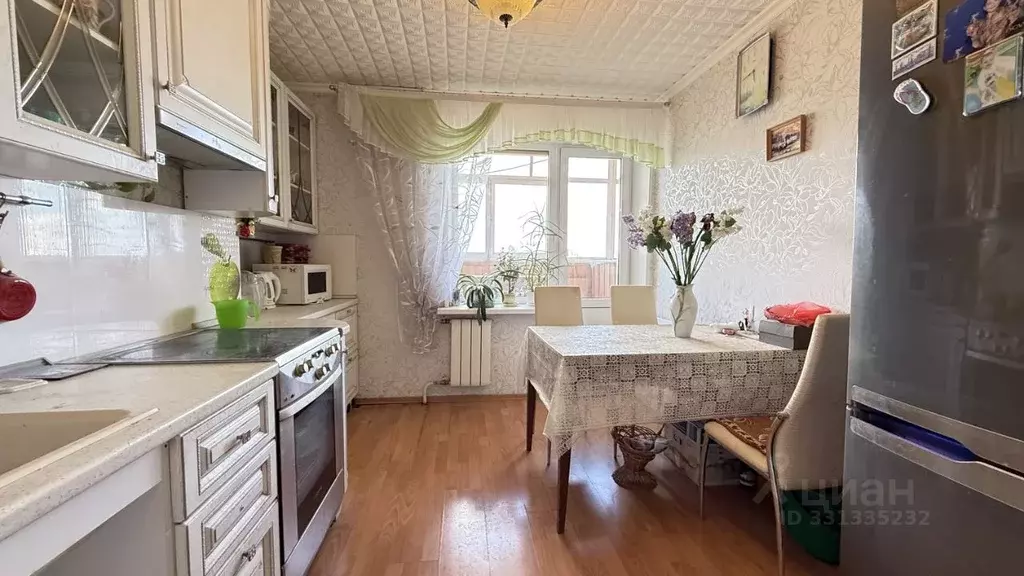 3-к кв. Белгородская область, Белгород ул. Губкина, 18в (73.1 м) - Фото 1
