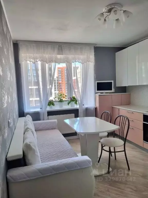 2-к кв. Башкортостан, Уфа ул. Гафури, 56 (59.6 м) - Фото 1