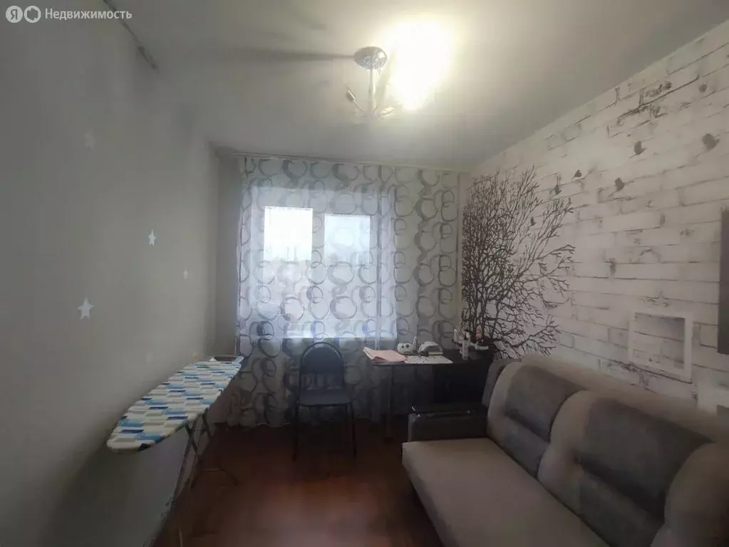 3-комнатная квартира: Ейск, улица Сергея Романа, 98 (61.7 м) - Фото 1