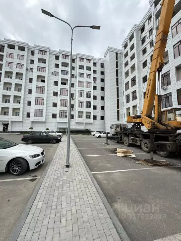 3-к кв. Чеченская республика, Грозный ул. Вахи Алиева, 22А (80.0 м) - Фото 0