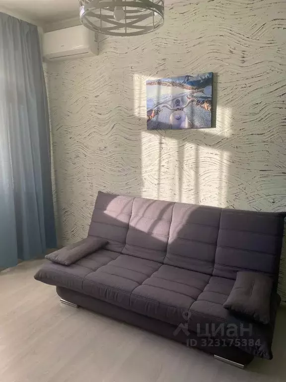 1-к кв. Тюменская область, Тюмень ул. Малыгина, 90 (50.0 м) - Фото 2