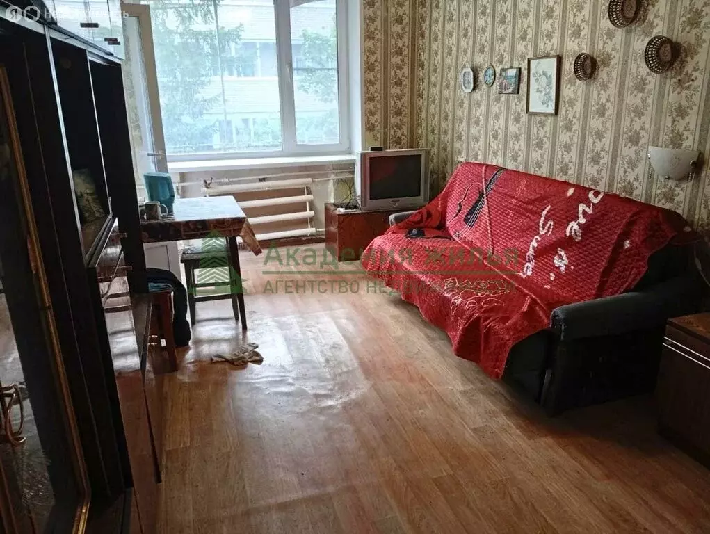 3-комнатная квартира: Нижний Новгород, проспект Ильича, 27 (64.5 м) - Фото 0
