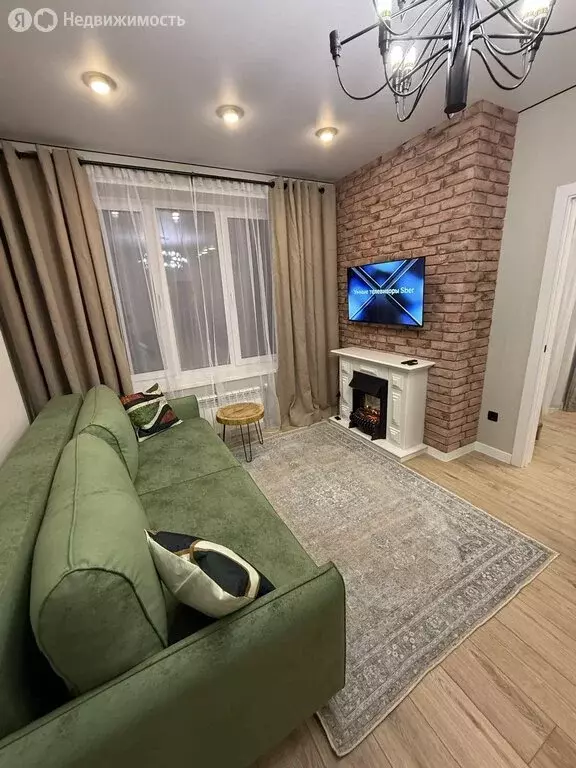 2-комнатная квартира: Абакан, улица Ленинского Комсомола, 77 (36 м) - Фото 1