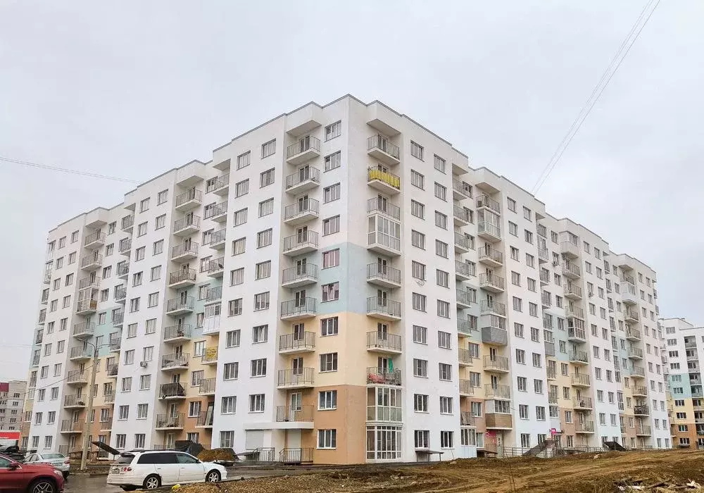 2-к кв. Ярославская область, Ярославль ул. Брагинская, 13 (70.0 м) - Фото 0