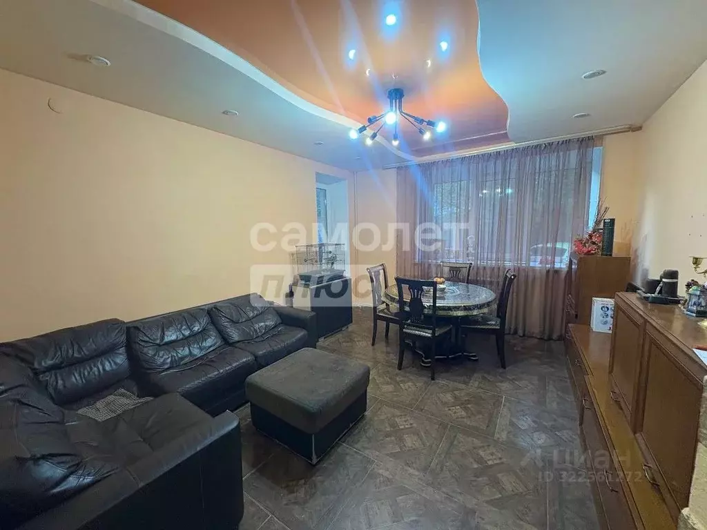 4-к кв. Курская область, Курск ул. Дзержинского, 65/2 (75.1 м) - Фото 1