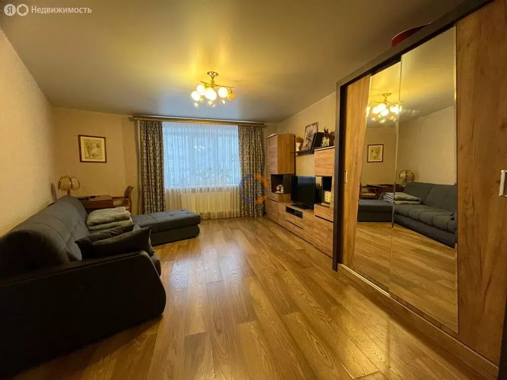 2-комнатная квартира: Великий Новгород, проспект Александра Корсунова, ... - Фото 1