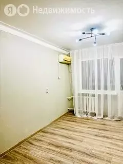 1-комнатная квартира: Краснодар, улица Селезнёва, 78 (29.8 м) - Фото 1