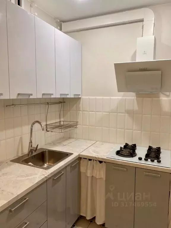 Студия Санкт-Петербург Будапештская ул., 72К3 (29.2 м) - Фото 0