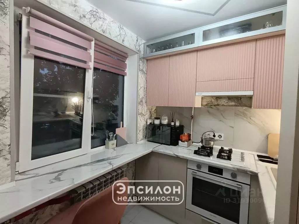 2-к кв. Курская область, Курск Курского завода тракторных запчастей ... - Фото 0