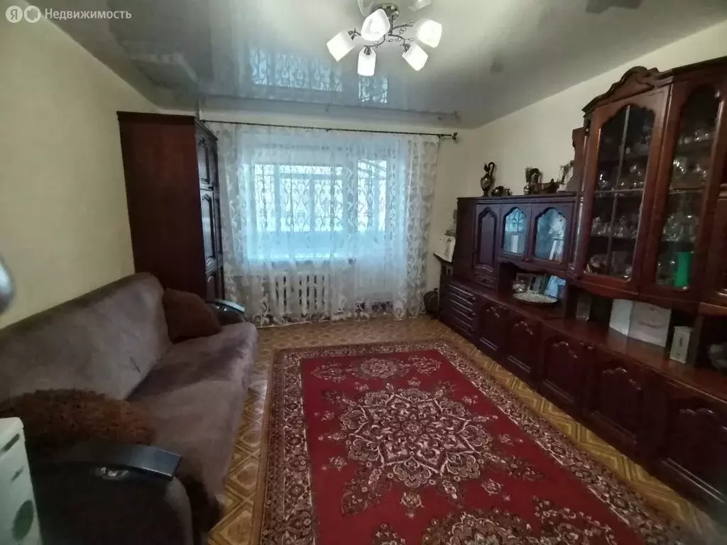 3-комнатная квартира: Кольчугино, улица 50 лет Октября, 15 (63.5 м) - Фото 2