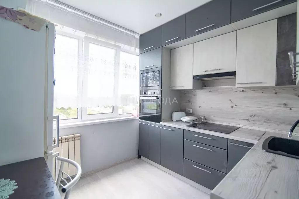 3-к кв. Алтайский край, Барнаул ул. Новосибирская, 38к2 (66.4 м) - Фото 1