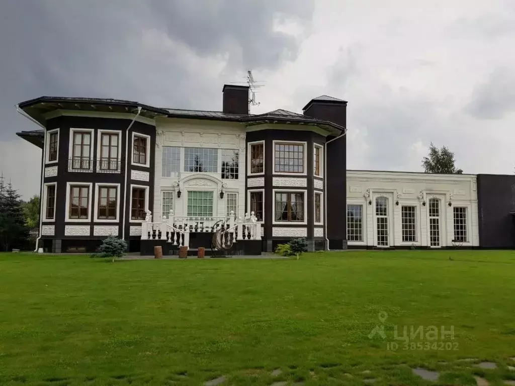 Дом в Московская область, Истра городской округ, д. Веледниково, . - Фото 0
