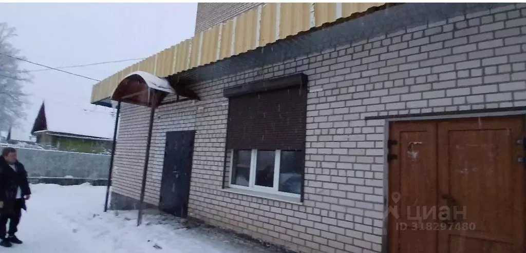 Помещение свободного назначения в Новгородская область, Чудово ул. ... - Фото 1